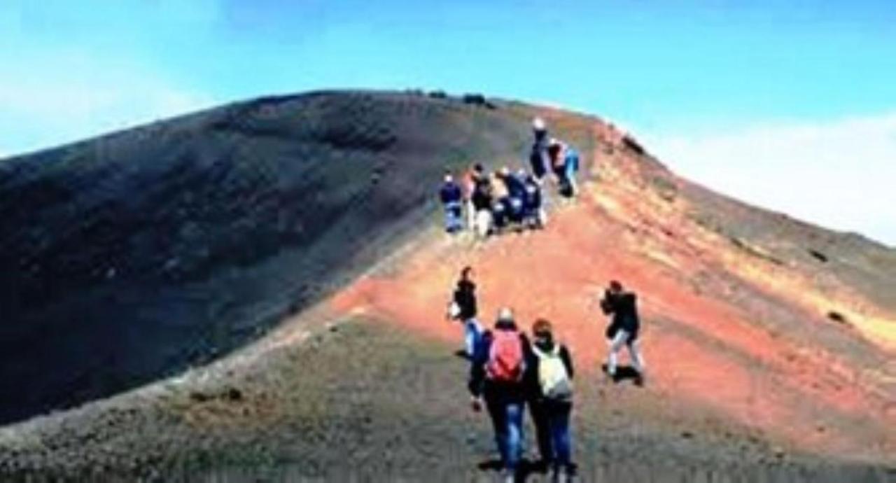 Case Vacanze Dietroserra Viagrande Eksteriør bilde