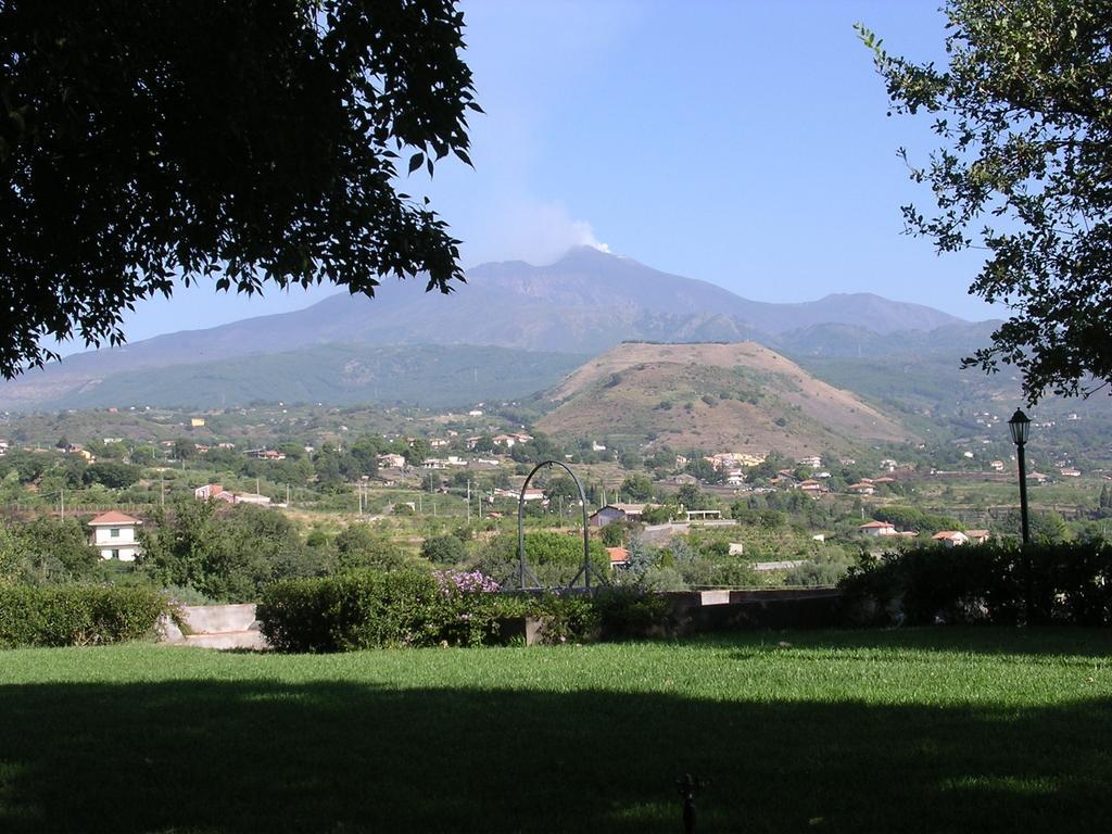 Case Vacanze Dietroserra Viagrande Rom bilde