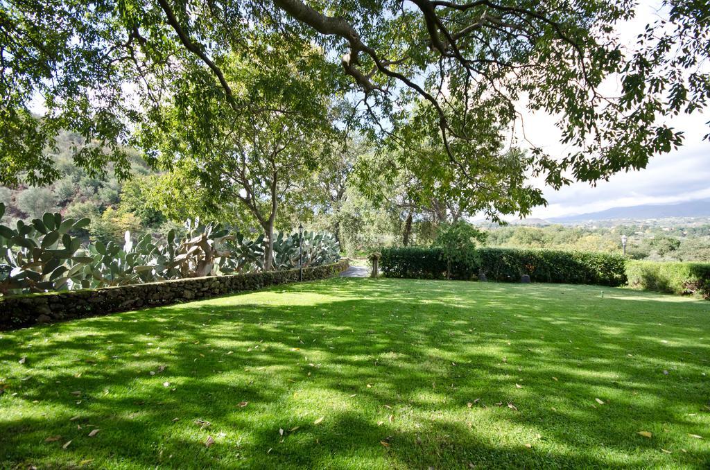 Case Vacanze Dietroserra Viagrande Rom bilde